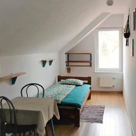 Dom Prywatny * פרסצ'קה